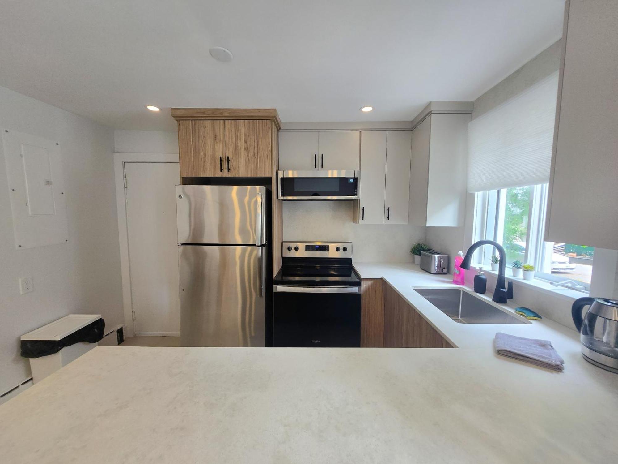 אוטווה Jstlikehome - Serenity Suites & Guesthouse מראה חיצוני תמונה