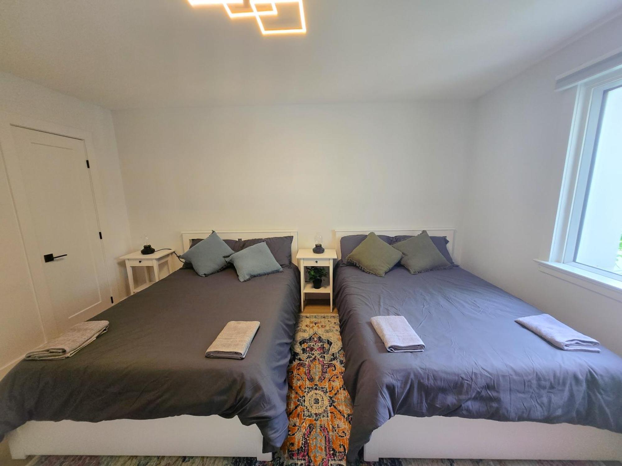אוטווה Jstlikehome - Serenity Suites & Guesthouse מראה חיצוני תמונה